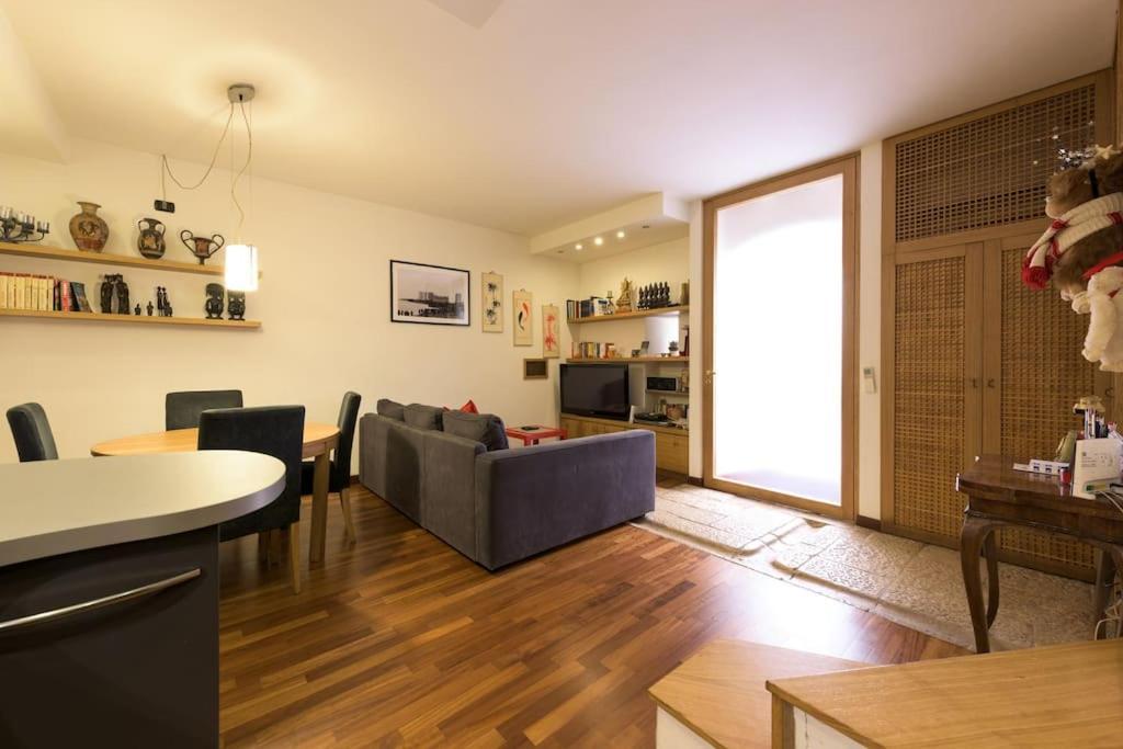 Traditional Apartment In Old City Bari Eksteriør billede
